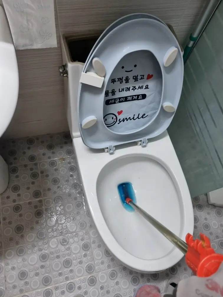 ????